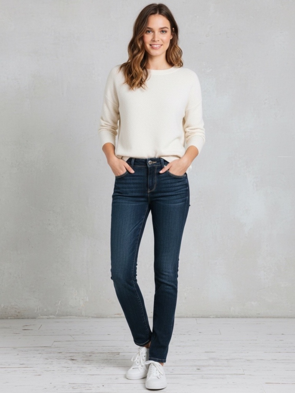 NWOT PAIGE Verdugo Ultra Skinny Jeans Dark Wash Size 25